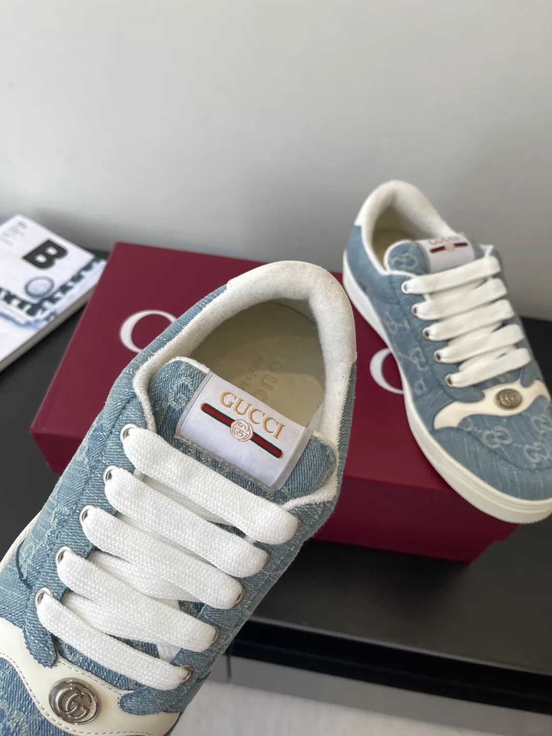 👟👟Ex-factory price 600👟👟 Gucci newly upgraded small dirty shoes for couples GG series old casual small dirty shoes catwalk style original development and purchase level version Metal double G crystal cylindrical logo Gucci original pattern ribbon Exclusive color rubbed cowhide fabric original terry cloth is delicate, soft and more comfortable and breathable Private molded two-color original TPU outsole (lower layer is wider, upper layer is narrower) Code number: 35-44